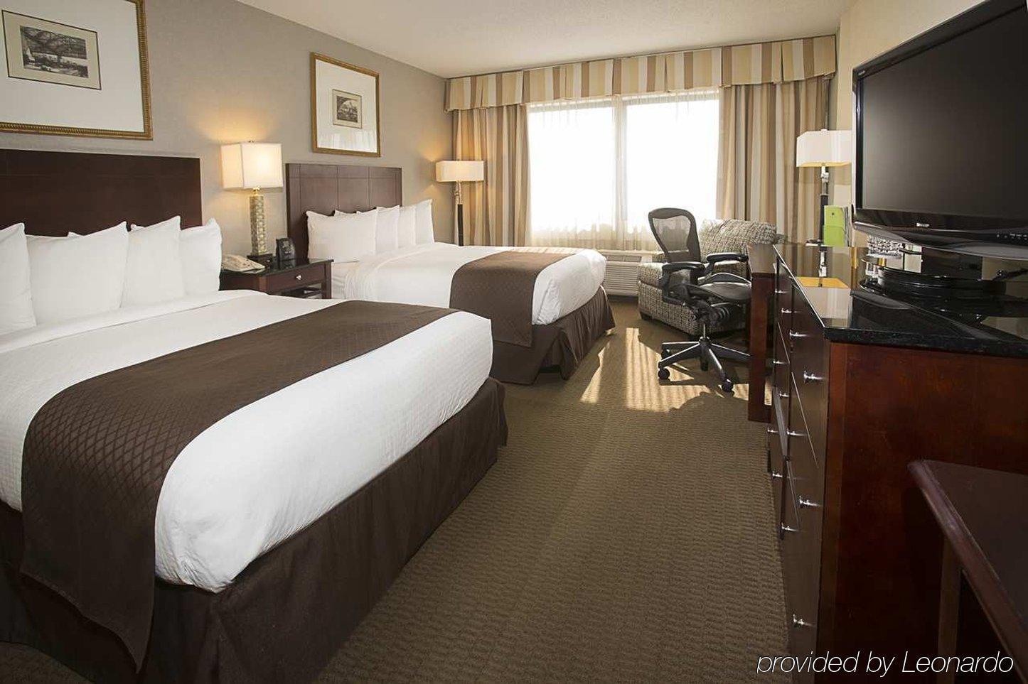 Doubletree By Hilton Chicago Schaumburg Exterior foto
