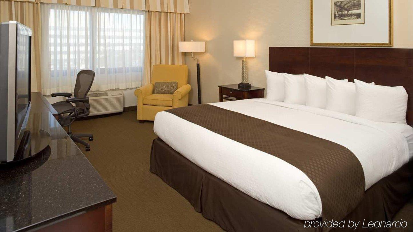 Doubletree By Hilton Chicago Schaumburg Exterior foto
